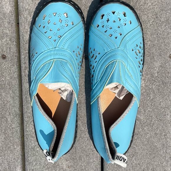 NWOB J'ADIOR LIGHT TURQUOISE FLAT SANDAL SHOE SIZE 8.5 (40) - Picture 2 of 6